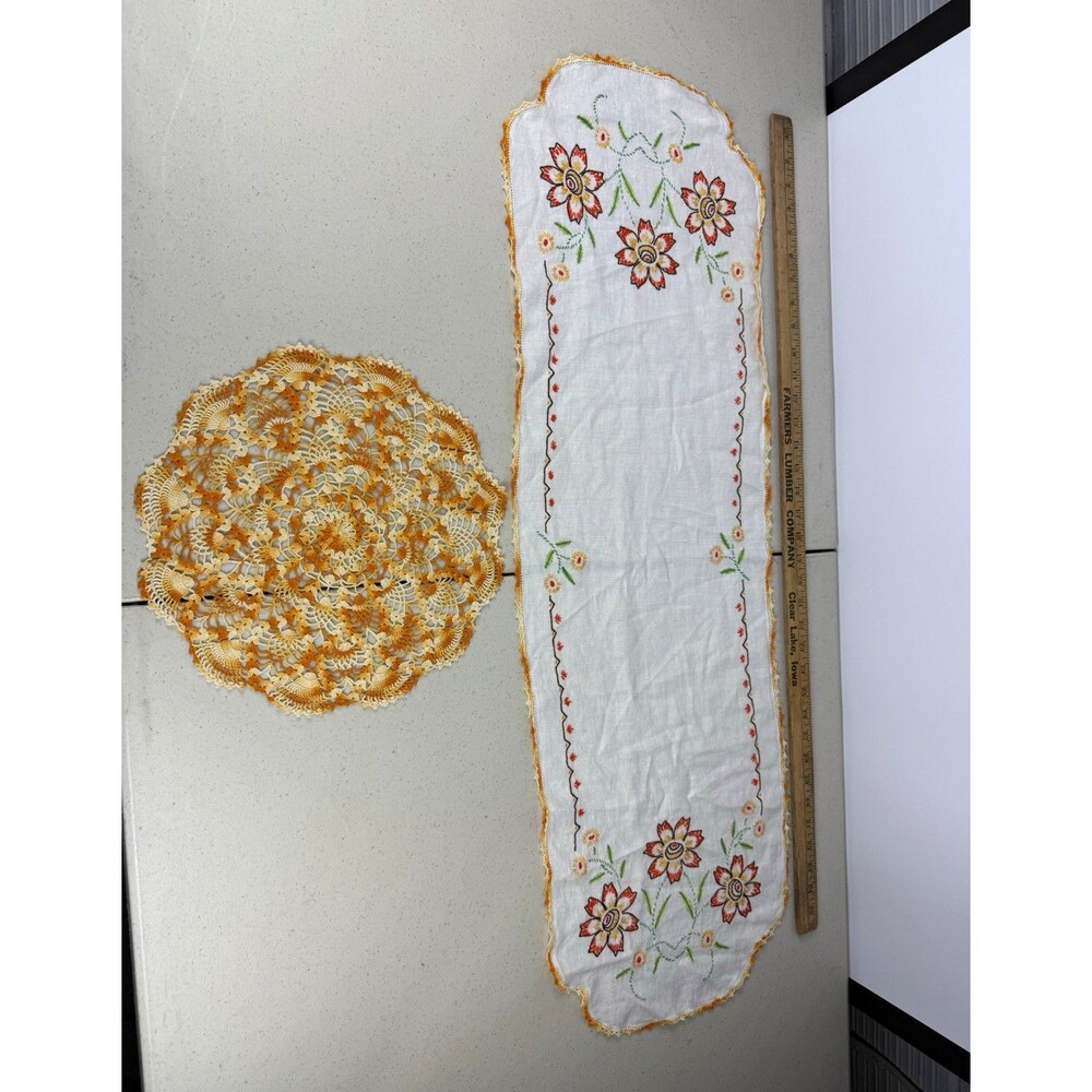 2pc Vintage Embroidered Linen Floral Runner & Round Crochet Doily White Orange
